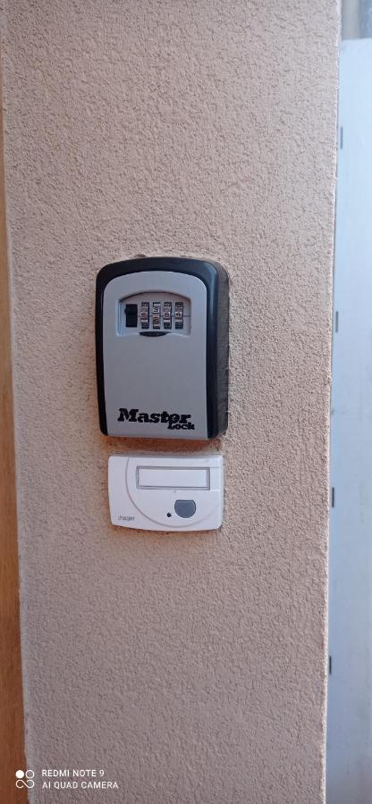 Gite Mimosa Баккара Экстерьер фото